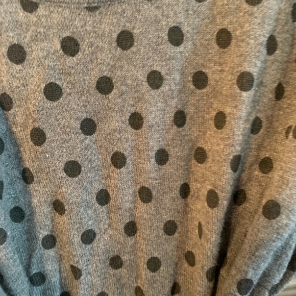 Two hearts maternity belted‎ sweater tee. Worn about 5 x - Picture 3 of 4